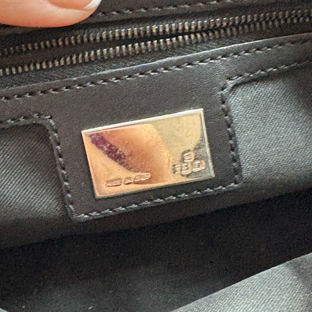 Fendi Black FF Logo Duffel Bag - Picture 4 of 7